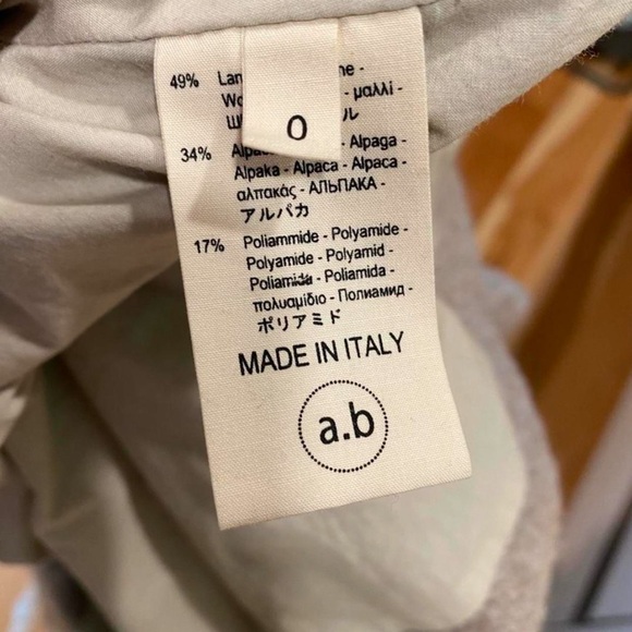 Apuntob alpaca coat - Picture 5 of 7